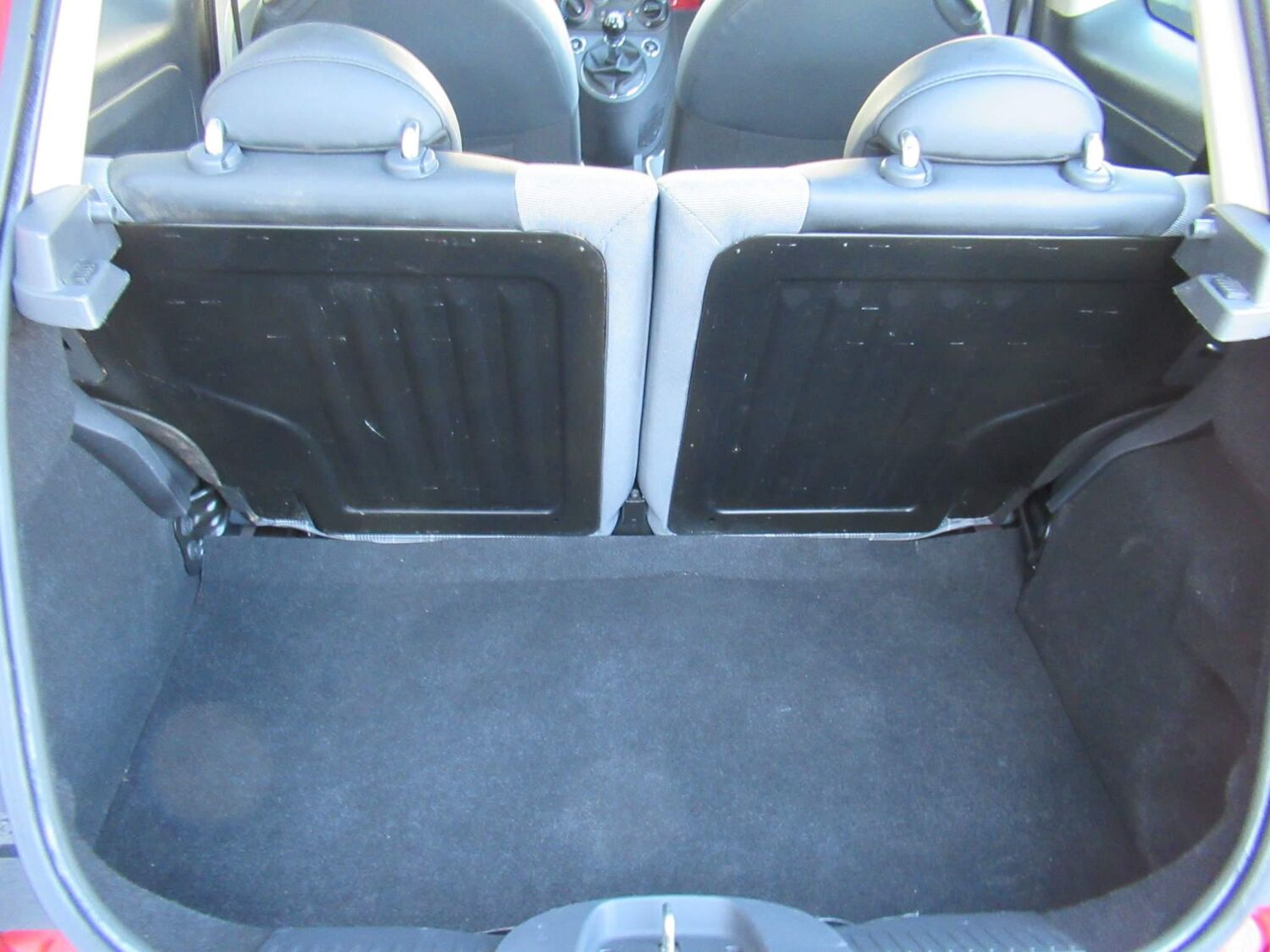 Does fiat 500 have isofix points clearance
